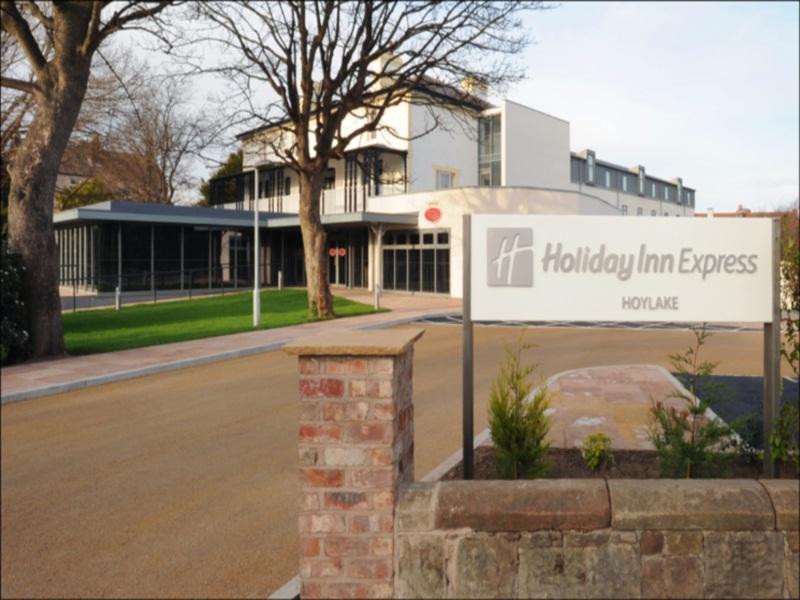 Holiday Inn Express Liverpool Hoylake, An Ihg Hotel Kültér fotó